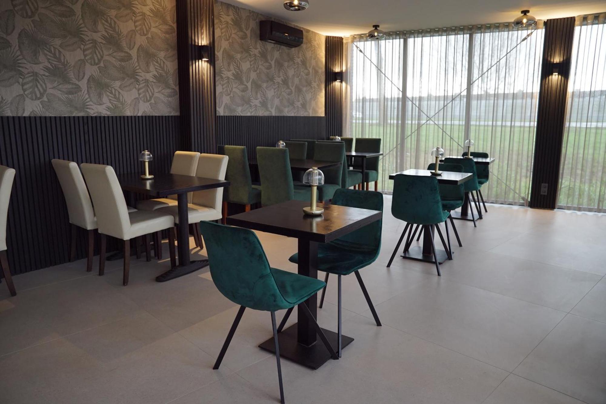 Ma Airport Hotel Хоофддорп Экстерьер фото