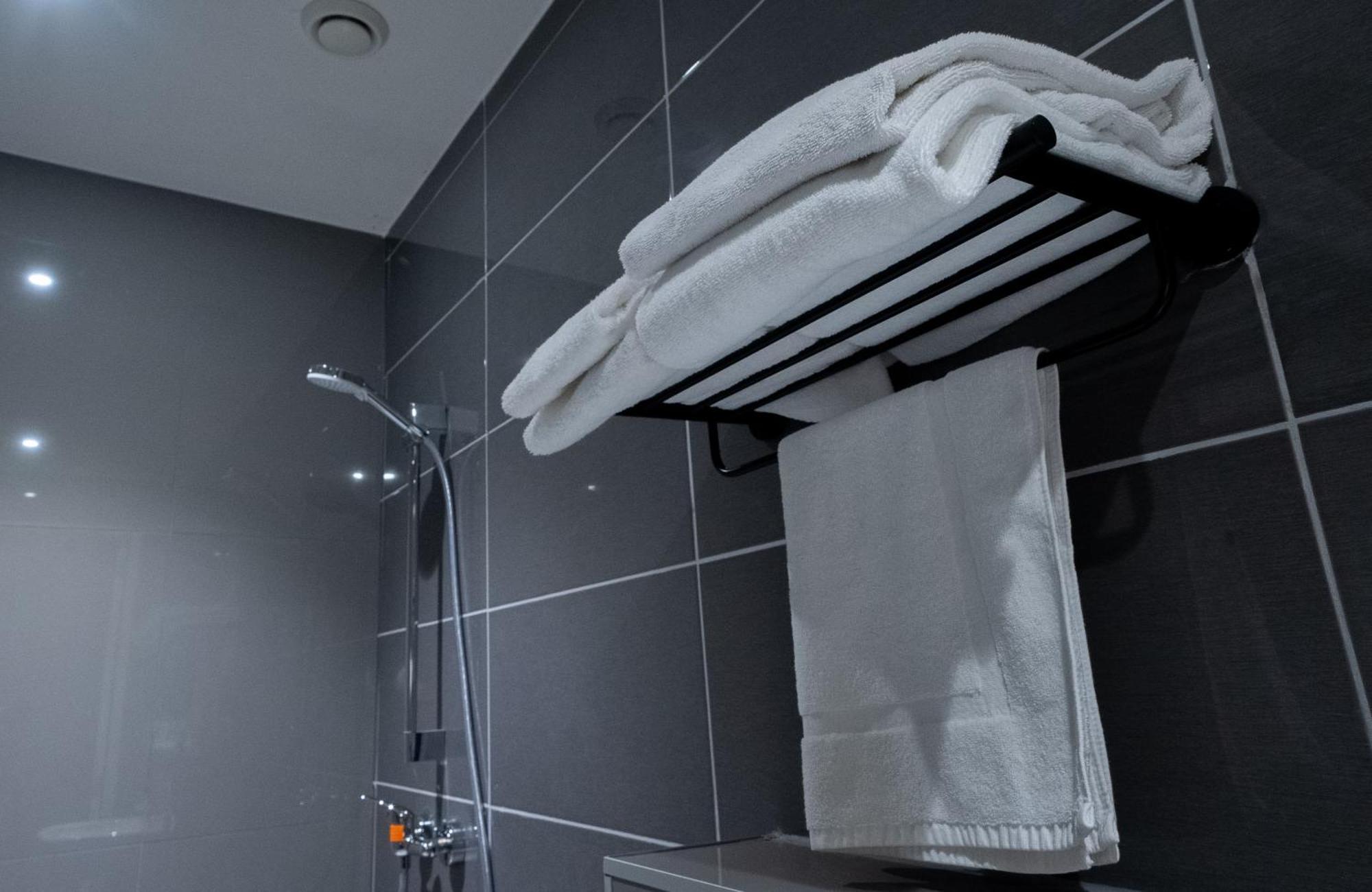 Ma Airport Hotel Хоофддорп Экстерьер фото