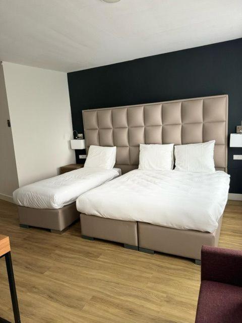 Ma Airport Hotel Хоофддорп Экстерьер фото